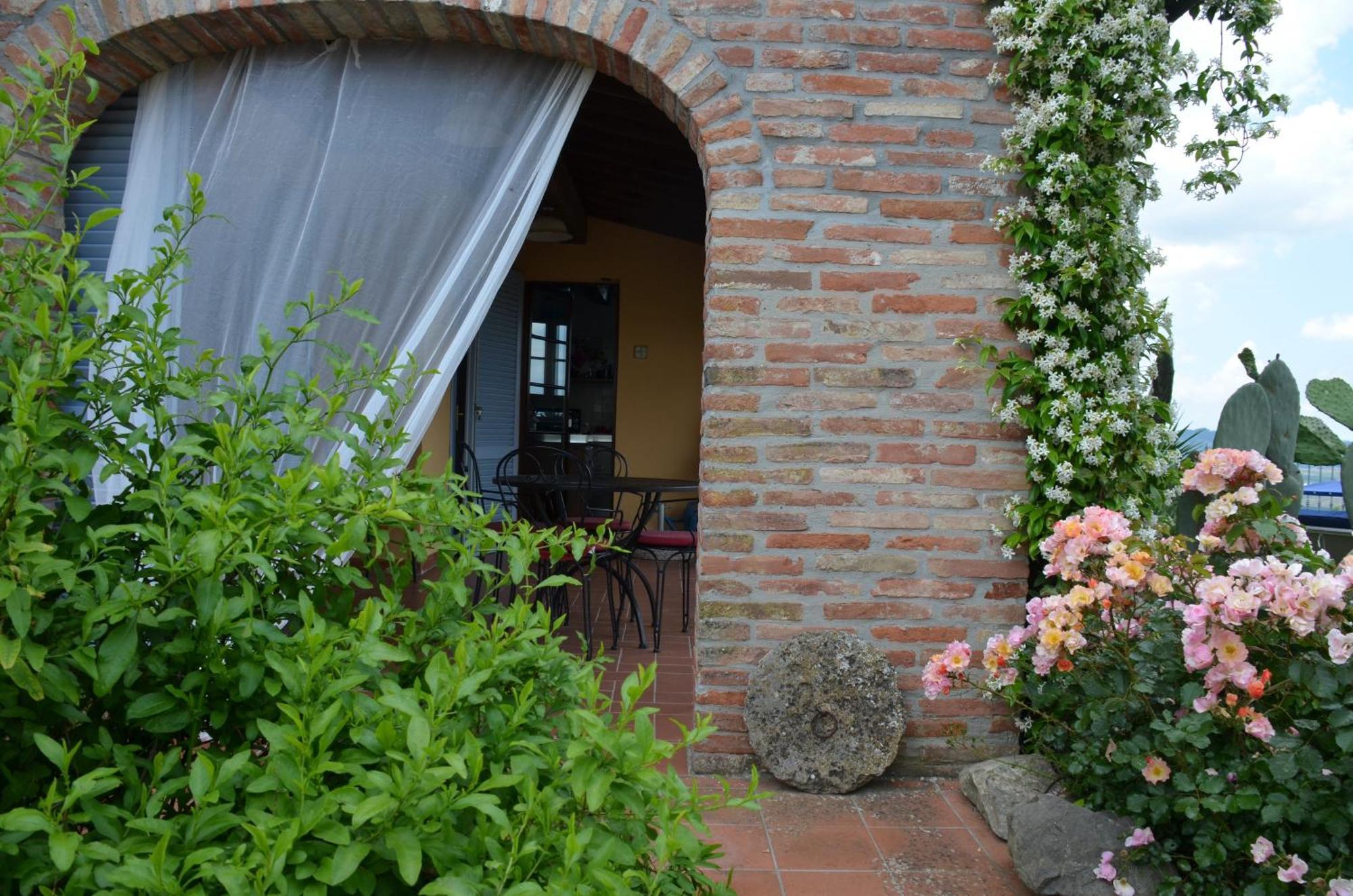 Apartamento Casa Magnolia Terricciola Exterior foto